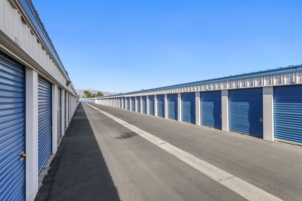 US Storage Centers - Hemet - 1180 North State Street