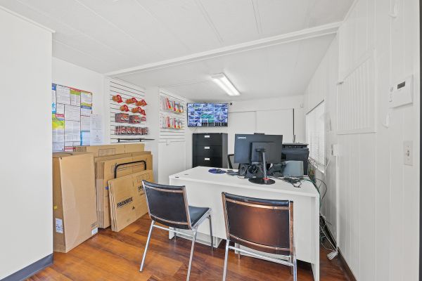 US Storage Centers - Hemet - 1180 North State Street