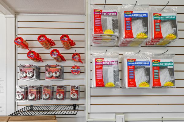 US Storage Centers - Hemet - 1180 North State Street