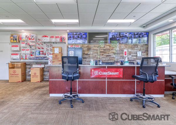 CubeSmart Self Storage - NY Brightwaters Orinoco Drive - 59 Orinoco Drive