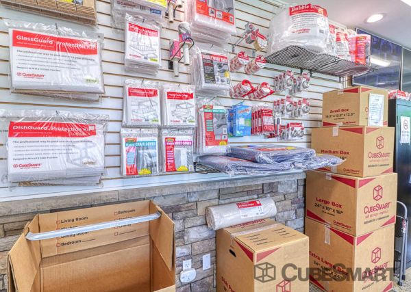 CubeSmart Self Storage - NY Brightwaters Orinoco Drive - 59 Orinoco Drive
