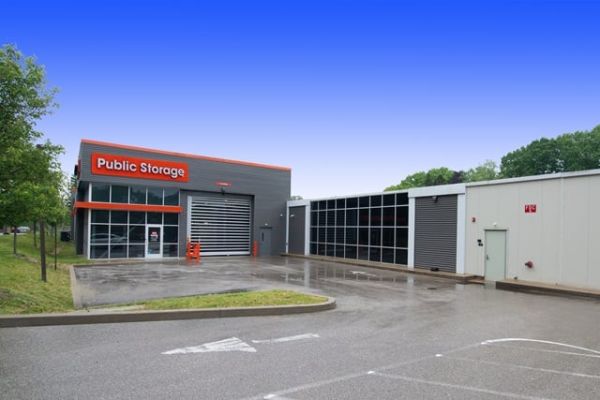 Public Storage - Pittsburgh - 512 Castle Shannon Blvd. - 512 Castle Shannon Blvd.