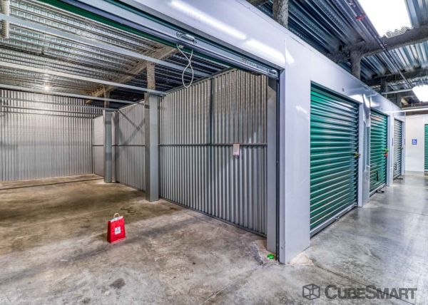 CubeSmart Self Storage - VA Dumfries Jefferson Davis Hwy - 17058 Jefferson Davis Highway