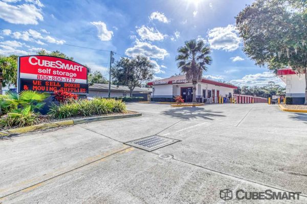 CubeSmart Self Storage - FL Edgewater North Ridgewood Avenue - 200 North Ridgewood Avenue