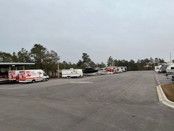 Spacebox Florosa - 2690 Highway 98 West
