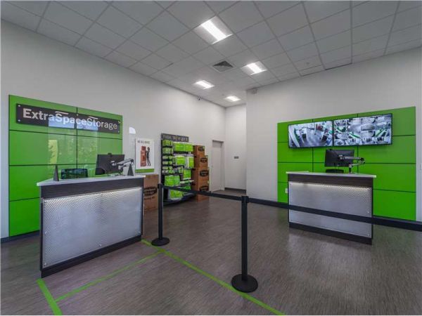 Extra Space Storage - 7272 - New Orleans - 1601 Tchoupitoulas - 1601 Tchoupitoulas Street