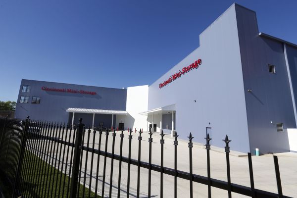 Cincinnati Mini-Storage - 3423 Colerain Avenue