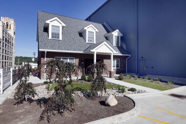 Cincinnati Mini-Storage - 3423 Colerain Avenue