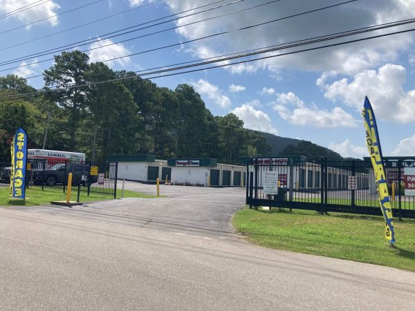 Storage Sense - Huntsville - Green Cove - 1610 Green Cove Road Southeast