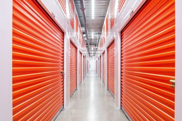 Public Storage - Alexandria - 880 S Pickett Street - 880 S Pickett Street