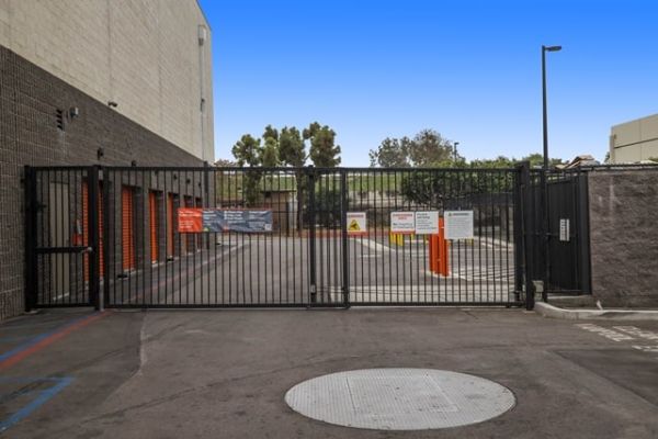 Public Storage - Buena Park - 6990 Noritsu Ave - 6990 Noritsu Ave