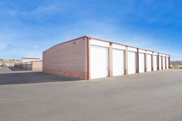 StoreMore Self Storage- Mesquite - 51 Auto Mall Circle