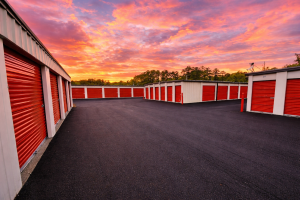 Cardinal State Storage - Spring Lake - 165 West Manchester Road