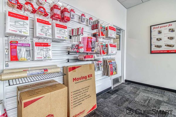 CubeSmart Self Storage - AZ Tempe S Priest Drive - 8575 South Priest Drive
