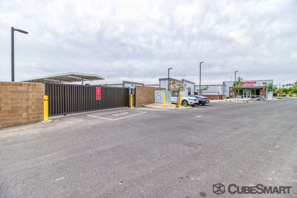 CubeSmart Self Storage - AZ Tempe S Priest Drive - 8575 South Priest Drive