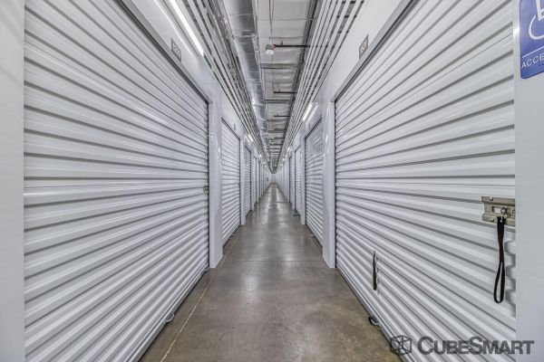 CubeSmart Self Storage - AZ Tempe S Priest Drive - 8575 South Priest Drive