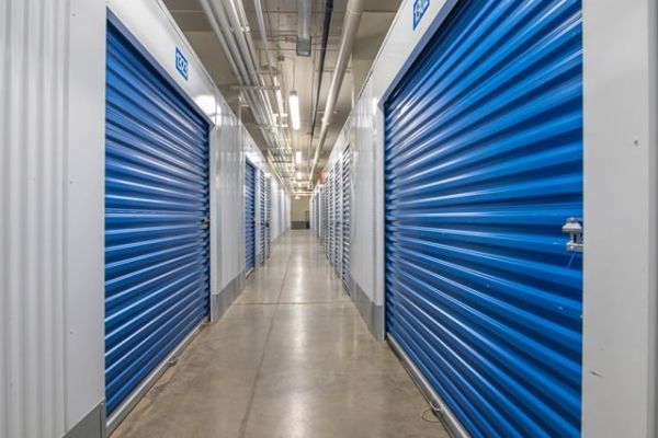 Public Storage - Brentwood - 4301 Rhode Island Ave - 4301 Rhode Island Ave