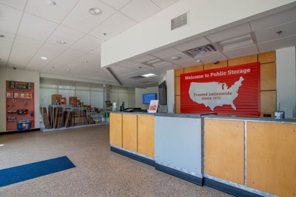 Public Storage - Brentwood - 4301 Rhode Island Ave - 4301 Rhode Island Ave