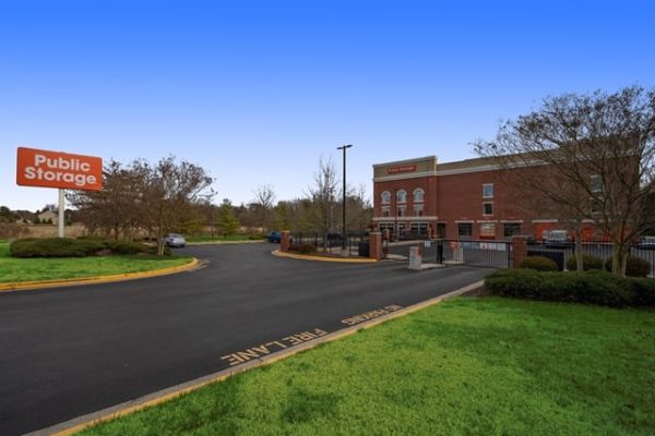Public Storage - Edgewater - 2729 Solomons Island Rd - 2729 Solomons Island Rd