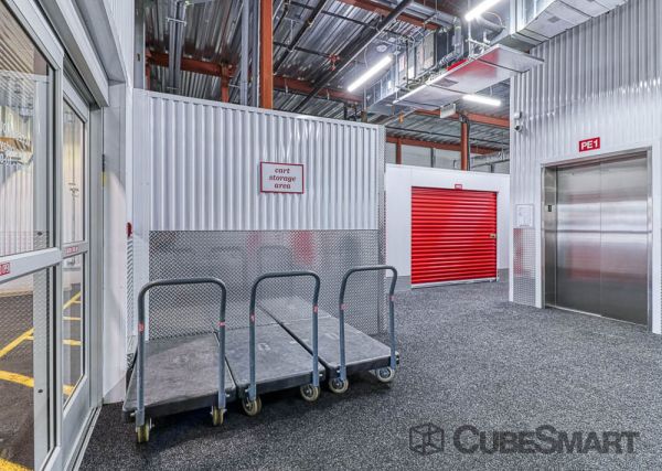 CubeSmart Self Storage - NY East Meadow Hempstead Turnpike - 2087 Hempstead Turnpike