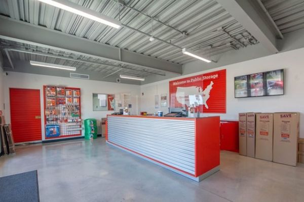 Public Storage - Naples - 13191 Tamiami Trl E - 13100 Tamiami Trail E