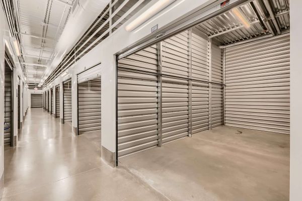 StorEZ- Scottsdale - 3030 North 73rd Street
