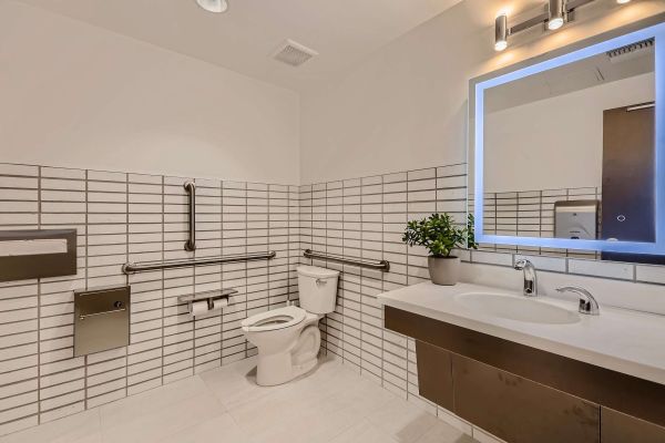 StorEZ- Scottsdale - 3030 North 73rd Street