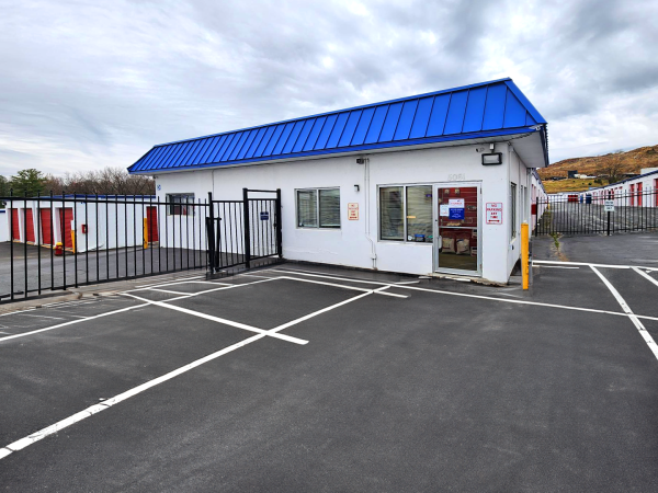Storage Rentals of America - Temple Hills - Beech Place - 5061 Beech Place