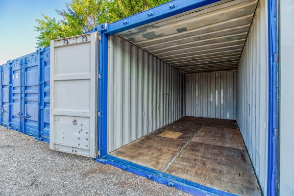 Storage Sense - Romeoville - 315 North Independence Boulevard