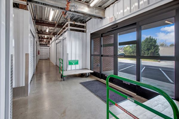 Mini Storage Depot - Knoxville - Northshore Dr - 2180 Lakeside Centre Way