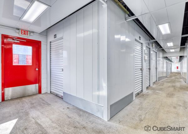 CubeSmart Self Storage - PA Frazer Lancaster Ave - 641 Lancaster Avenue