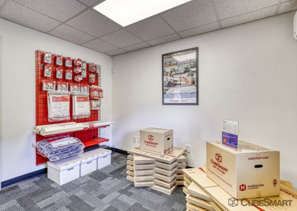 CubeSmart Self Storage - PA Frazer Lancaster Ave - 641 Lancaster Avenue