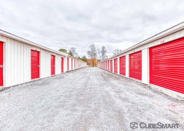 CubeSmart Self Storage - TN Powell 2629 Clinton Hwy - 2629 Clinton Highway