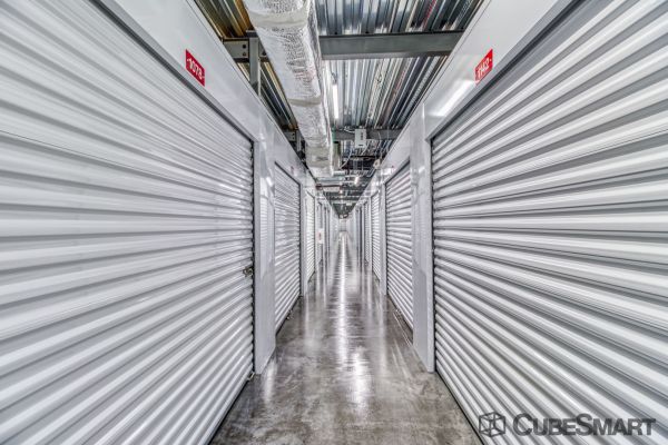 CubeSmart Self Storage - FL Kissimee W Carroll Street - 2310 West Carroll Street