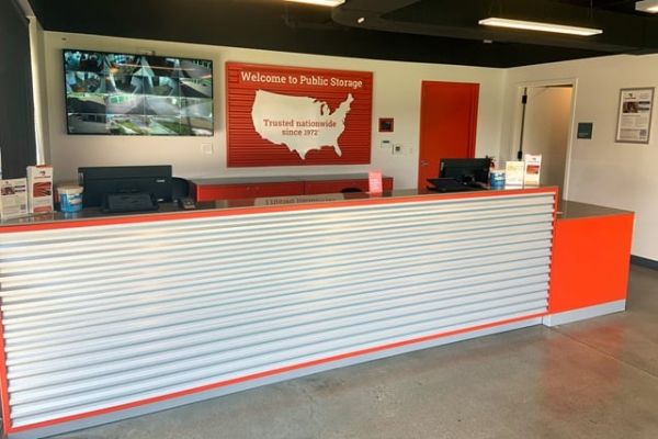 Public Storage - Fishers - 13900 Britton Park Rd - 13900 Britton Park Rd