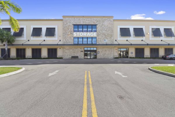 Prime Storage - Lake Park - 210 North Congress Avenue
