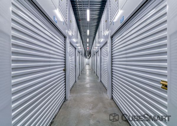 CubeSmart Self Storage - NJ Piscataway Washington Ave - 1518 South Washington Avenue