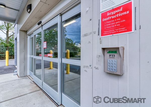 CubeSmart Self Storage - NJ Piscataway Washington Ave - 1518 South Washington Avenue