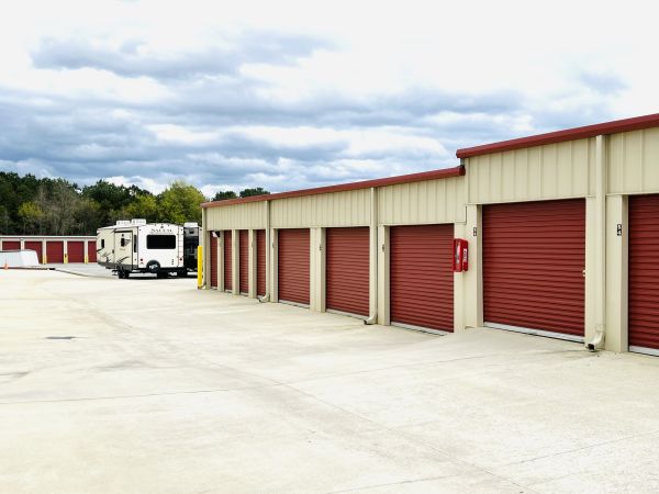 USA Storage Centers - Madison - 1689 Slaughter Road