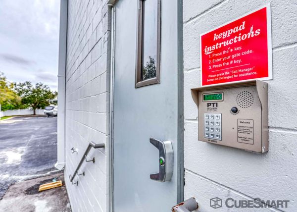 CubeSmart Self Storage - FL Tampa N US Highway 41 - 6180 North U.S. Highway 41