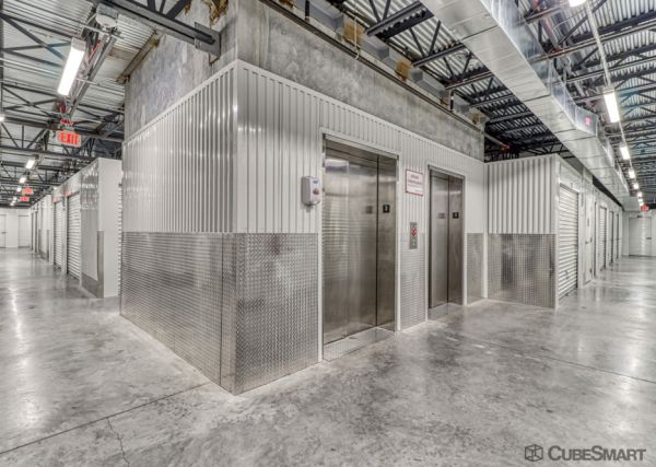 CubeSmart Self Storage - FL Winter Park Lewis Drive - 1201 Lewis Drive