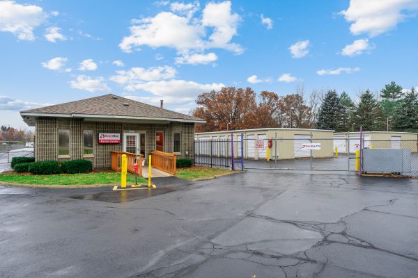 SpareBox Storage - Holly - 4228 Grange Hall Rd - 4228 Grange Hall Road