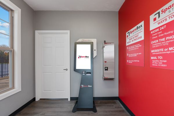 SpareBox Storage - Richland - 7906 Gull Road