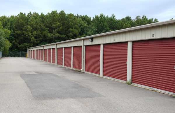 New Frontier Self Storage - Pine Bluff - 2101 Ridgway Road