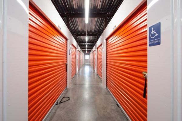 Public Storage - Farmington Hills - 32724 Northwestern Hwy - 32724 Northwestern Hwy