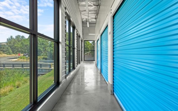 YOSEMITE×VANLIFE SUPPLY BY FREAK'S STORE Rock Your Best Van Life in Yosemite Mariposa | Discover