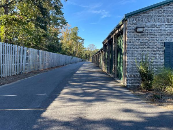 Summit Self Storage - Awendaw - 4042 North Highway 17