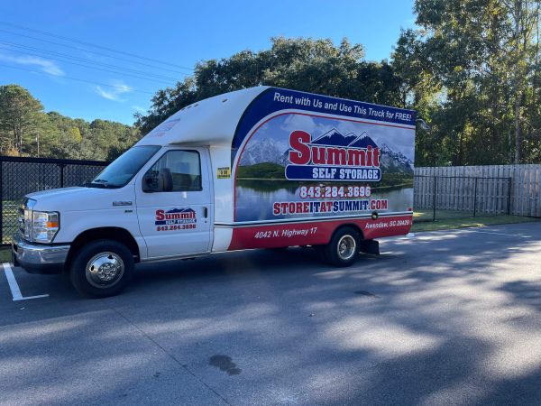 Summit Self Storage - Awendaw - 4042 North Highway 17