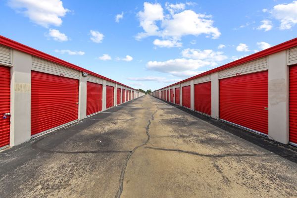 Small Town Storage - Houston - Rowlett - 9900 Rowlett Road