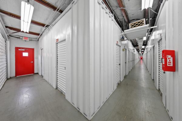 Small Town Storage - Houston - Rowlett - 9900 Rowlett Road